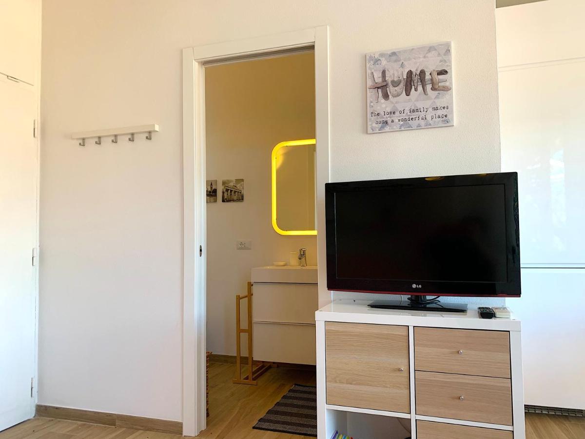 Le 3 Case Di Mia Marciana Marina  Buitenkant foto